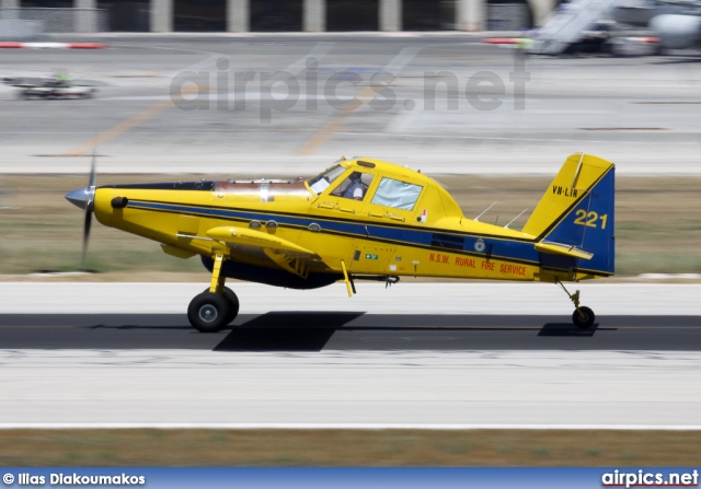 VH-LIR, Air Tractor AT-802, Untitled