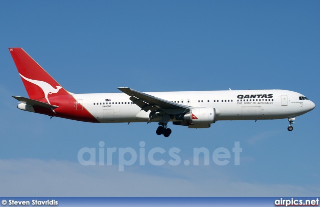 VH-OGG, Boeing 767-300ER, Qantas