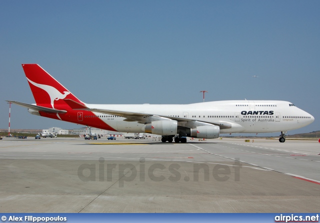 VH-OJF, Boeing 747-400, Qantas