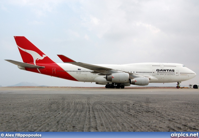 VH-OJH, Boeing 747-400, Qantas