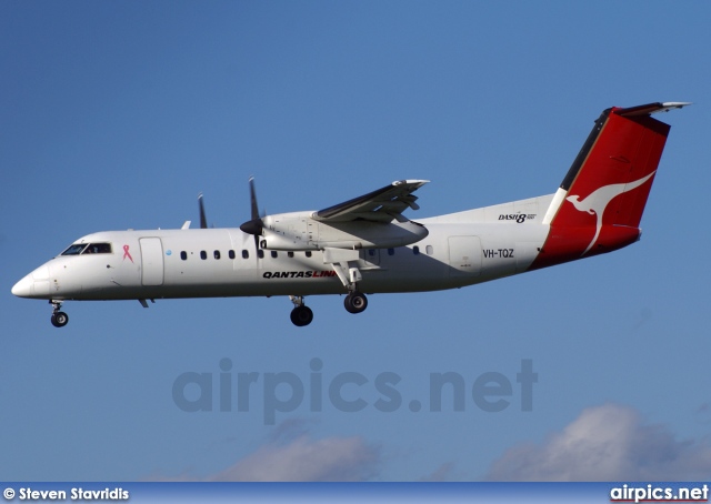 VH-TQZ, De Havilland Canada DHC-8-300 Dash 8, Qantas Link