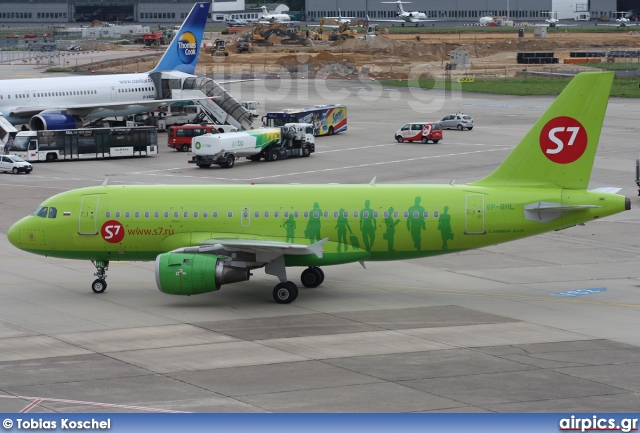 VP-BHL, Airbus A319-100, S7 Siberia Airlines