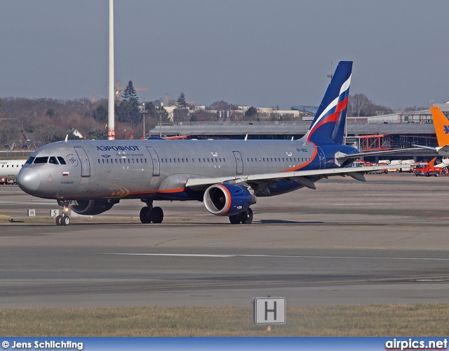 VP-BQS, Airbus A321-200, Aeroflot