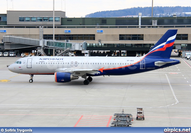 VP-BRZ, Airbus A320-200, Aeroflot