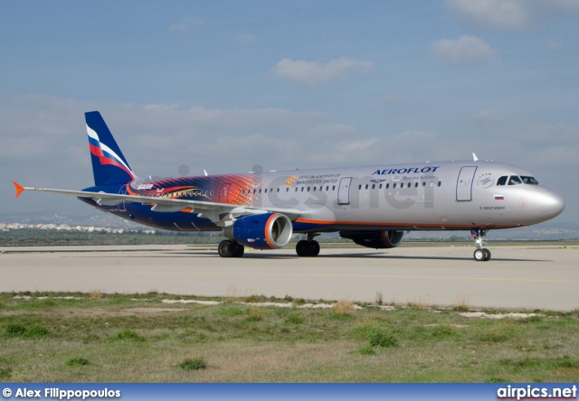 VP-BTL, Airbus A321-200, Aeroflot