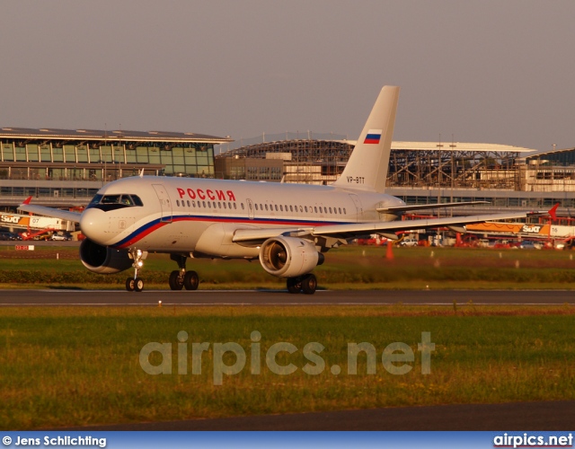 VP-BTT, Airbus A319-100, Rossiya Airlines