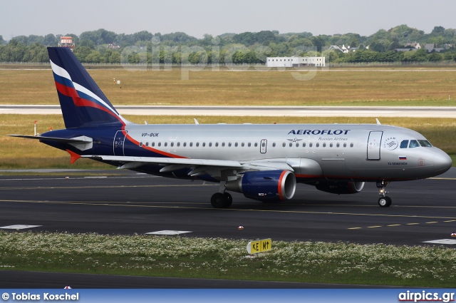 VP-BUK, Airbus A319-100, Aeroflot