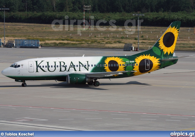 VQ-BHB, Boeing 737-300, Kuban Airlines