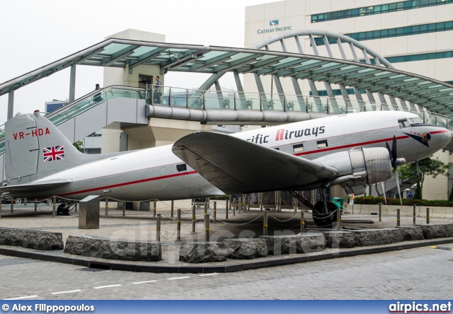 VR-HDA, Douglas C-47A Skytrain, Cathay Pacific