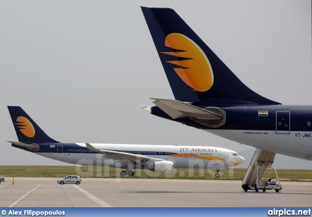 VT-JWE, Airbus A330-200, Jet Airways