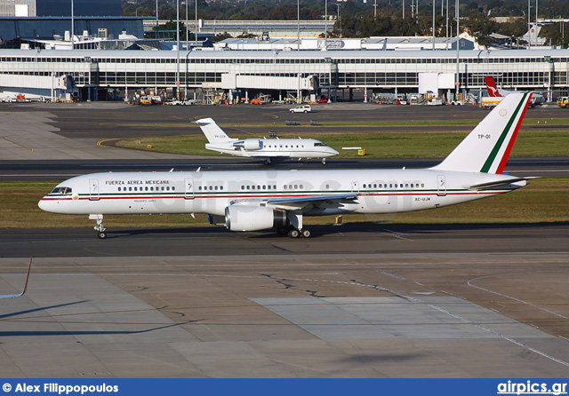 XC-UJM, Boeing 757-200, Mexican Air Force