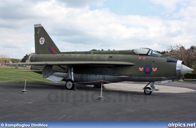 XN730, English Electric Lightning F2A, Royal Air Force