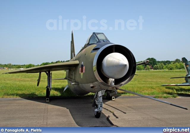 XN730, English Electric Lightning F2A, Royal Air Force