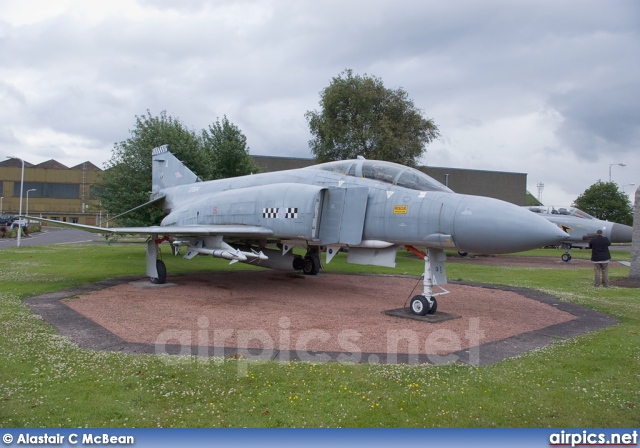 XT864, McDonnell Douglas Phantom FG.1, Royal Air Force