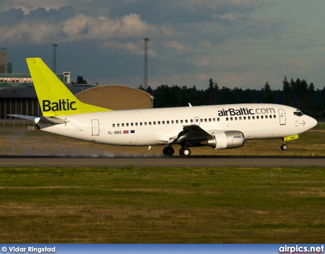 YL-BBS, Boeing 737-300, Air Baltic