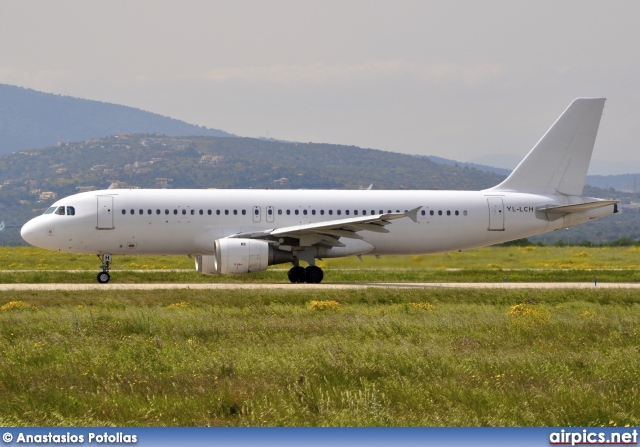 YL-LCH, Airbus A320-200, Smartlynx Airlines