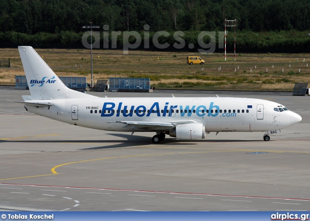 YR-BAC, Boeing 737-300, Blue Air