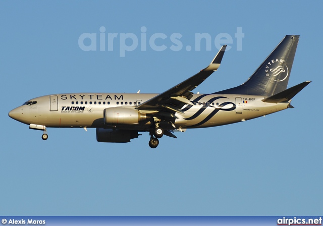 YR-BGF, Boeing 737-700, Tarom