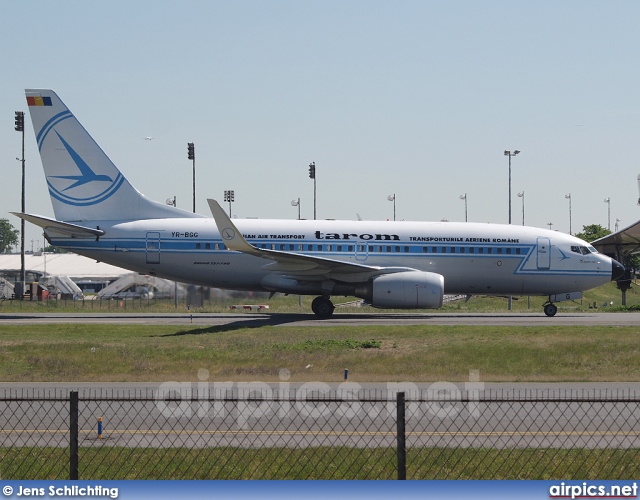 YR-BGG, Boeing 737-700, Tarom