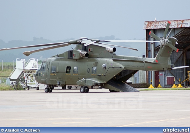 ZJ132, Westland Merlin HC.3, Royal Air Force