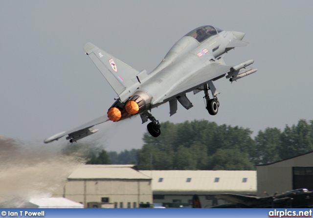 ZJ813, Eurofighter Typhoon T.1, Royal Air Force