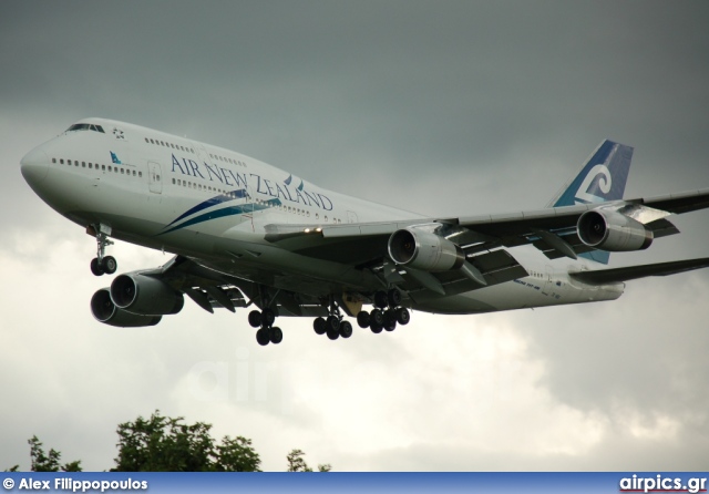 ZK-NBS, Boeing 747-400, Air New Zealand