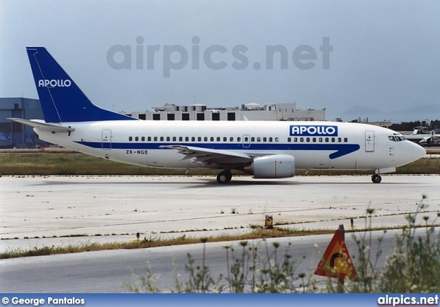 ZK-NGE, Boeing 737-300, Novair