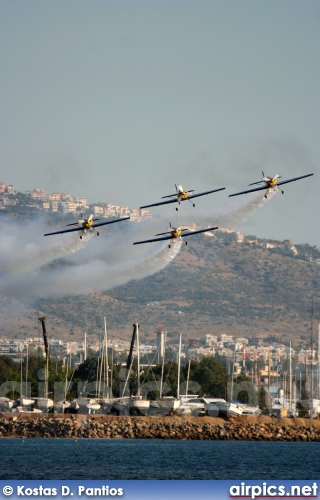 Zlin Z-50LX, Flying Bulls