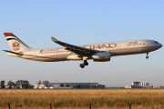 A6-AFB, Airbus A330-300, Etihad Airways