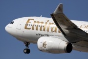 A6-EAH, Airbus A330-200, Emirates