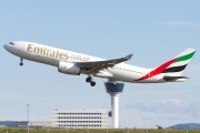 A6-EKV, Airbus A330-200, Emirates