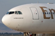 A6-EKY, Airbus A330-200, Emirates