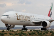 A6-EMN, Boeing 777-300, Emirates