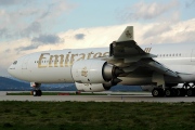 A6-ERJ, Airbus A340-500, Emirates