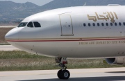 A6-EYD, Airbus A330-200, Etihad Airways