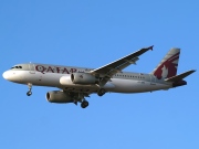 A7-AHC, Airbus A320-200, Qatar Airways