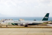 AP-AXG, Boeing 707-300C, Pakistan International Airlines (PIA)