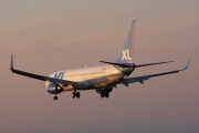 C-FTAH, Boeing 737-800, XL Airways