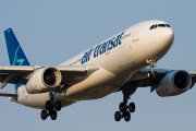 C-GGTS, Airbus A330-200, Air Transat