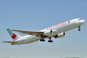 C-GHLT, Boeing 767-300ER, Air Canada