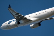 C-GITS, Airbus A330-200, Air Transat