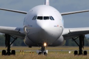 C-GKTS, Airbus A330-300, Air Transat