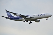 CC-CQA, Airbus A340-300, Lan Airline