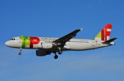 CS-TNK, Airbus A320-200, TAP Portugal