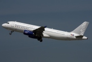 CS-TQK, Airbus A320-200, White Airways