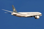 CS-TQX, Boeing 777-200LR, Ceiba International