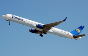 D-ABOB, Boeing 757-300, Condor Airlines