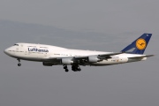 D-ABTL, Boeing 747-400, Lufthansa