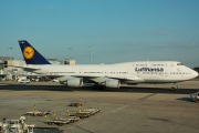 D-ABVD, Boeing 747-400, Lufthansa