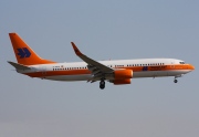 D-AHLK, Boeing 737-800, Hapag-Lloyd Kreuzfahrten